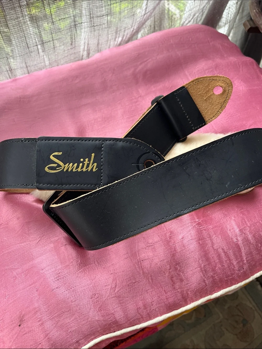 SMITH Black Leather Guitar Strap with Shearling Lining and Gold Logo